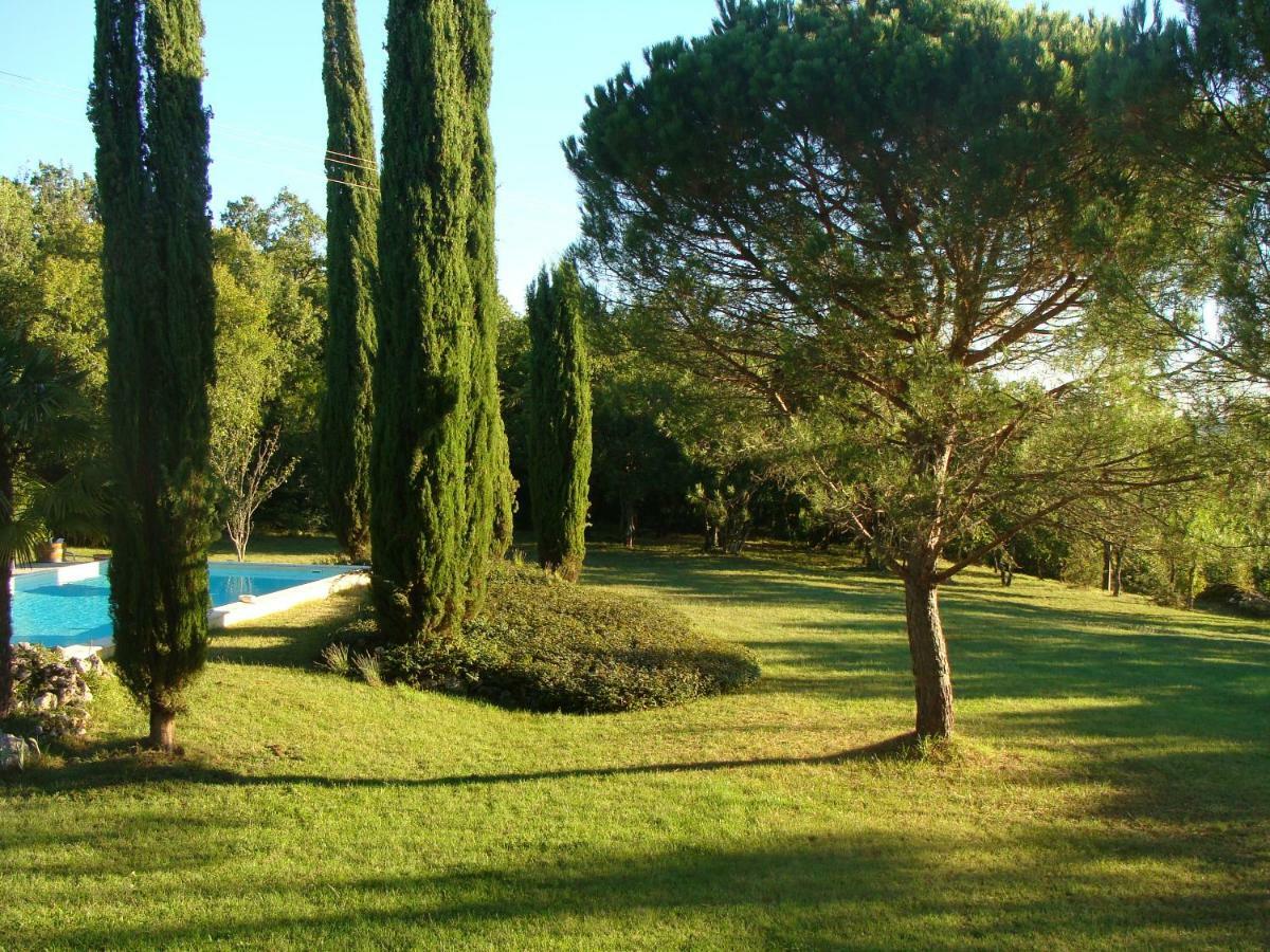 Les Vitarelles En Quercy Berganty Exterior foto